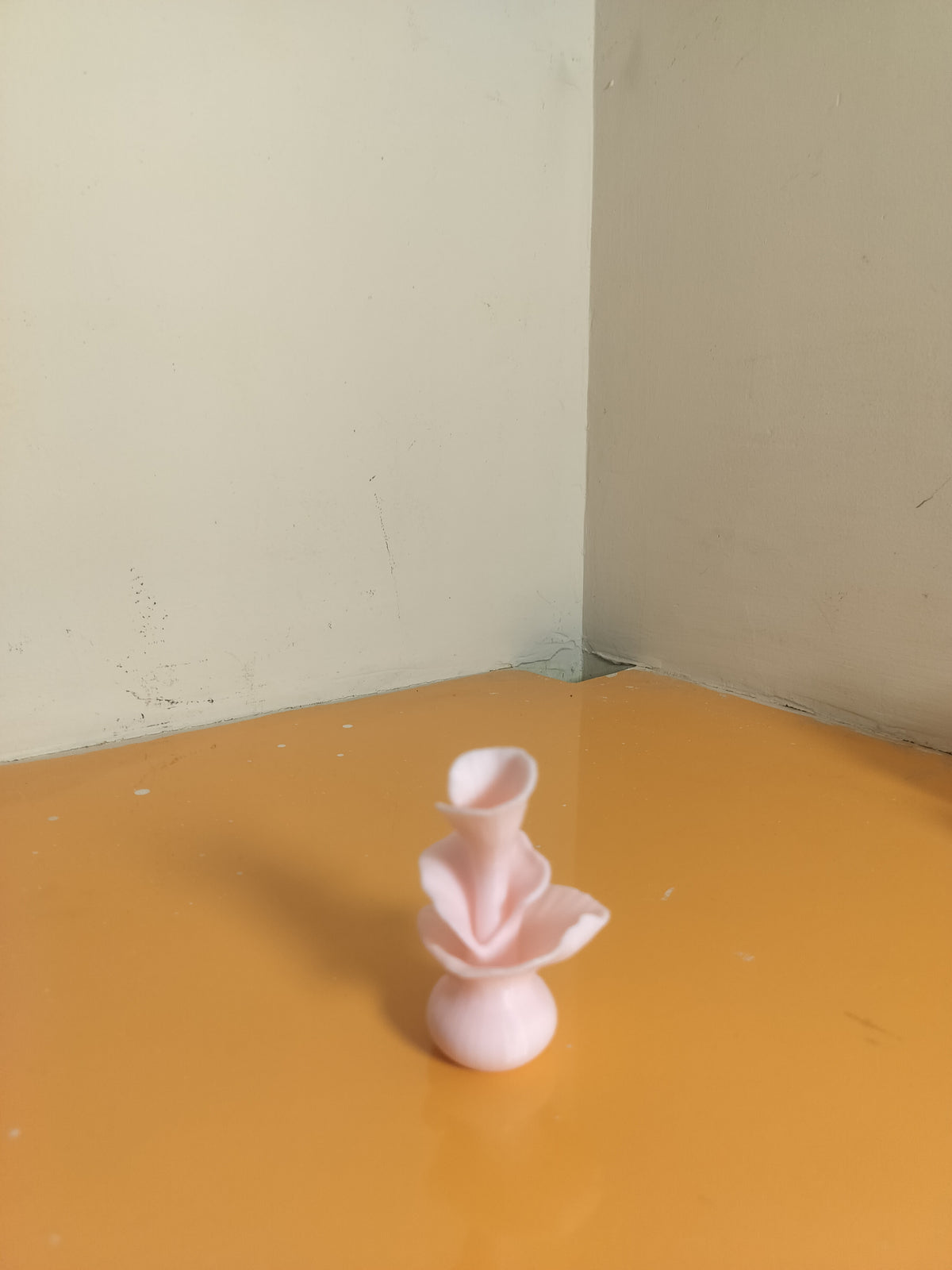 Flower Sculpture Set of Four Small (H-9 to 10 cms each)