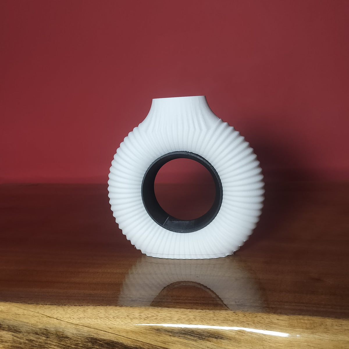 Ribbed Donut Vase Dual tone(H 6.5 Inches)