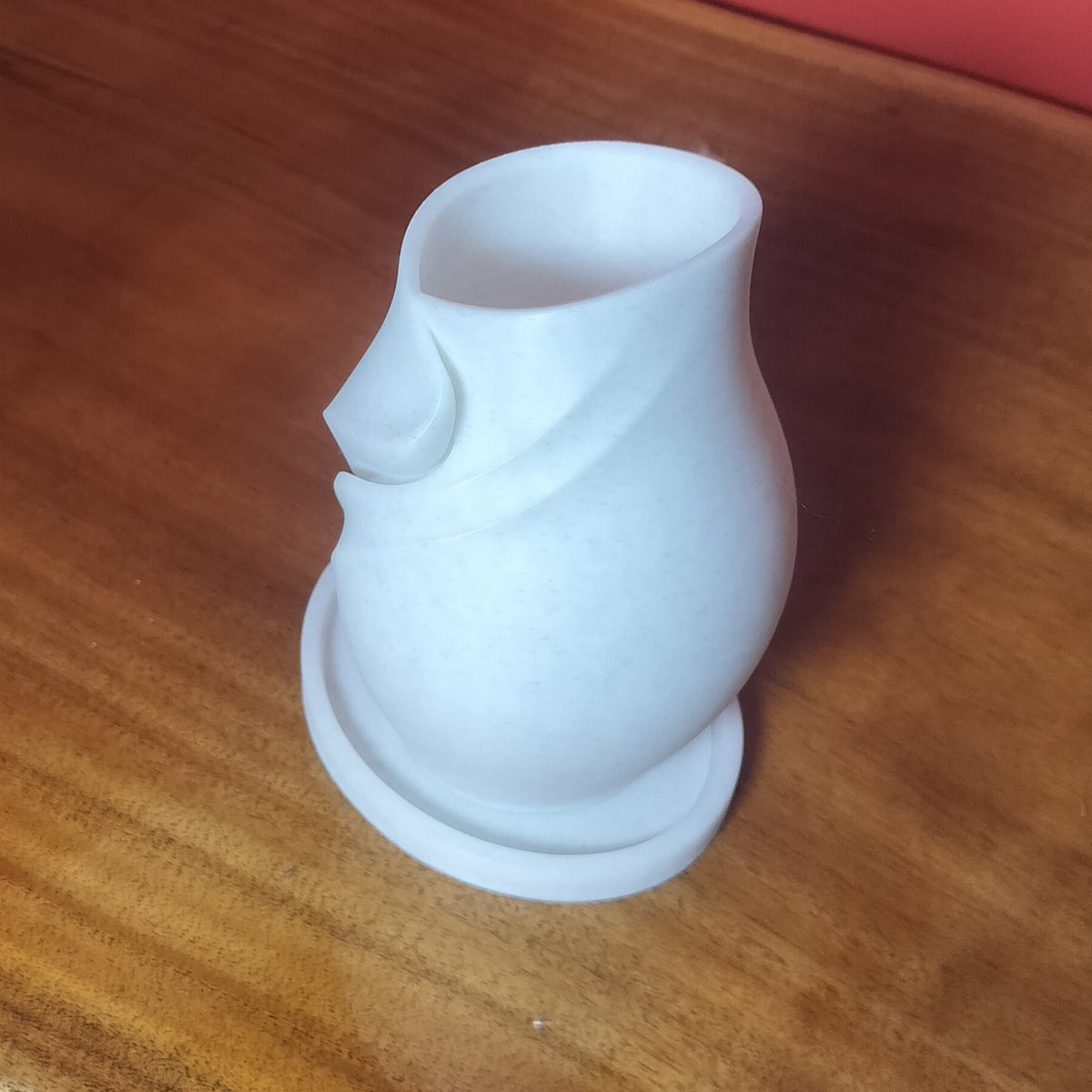 Stylish Curved Vase with Base